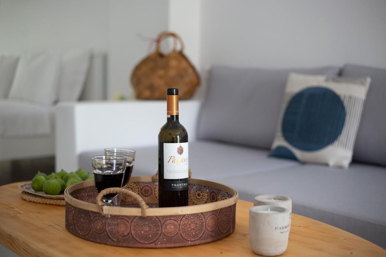 Korina'S Suites Ándros Buitenkant foto