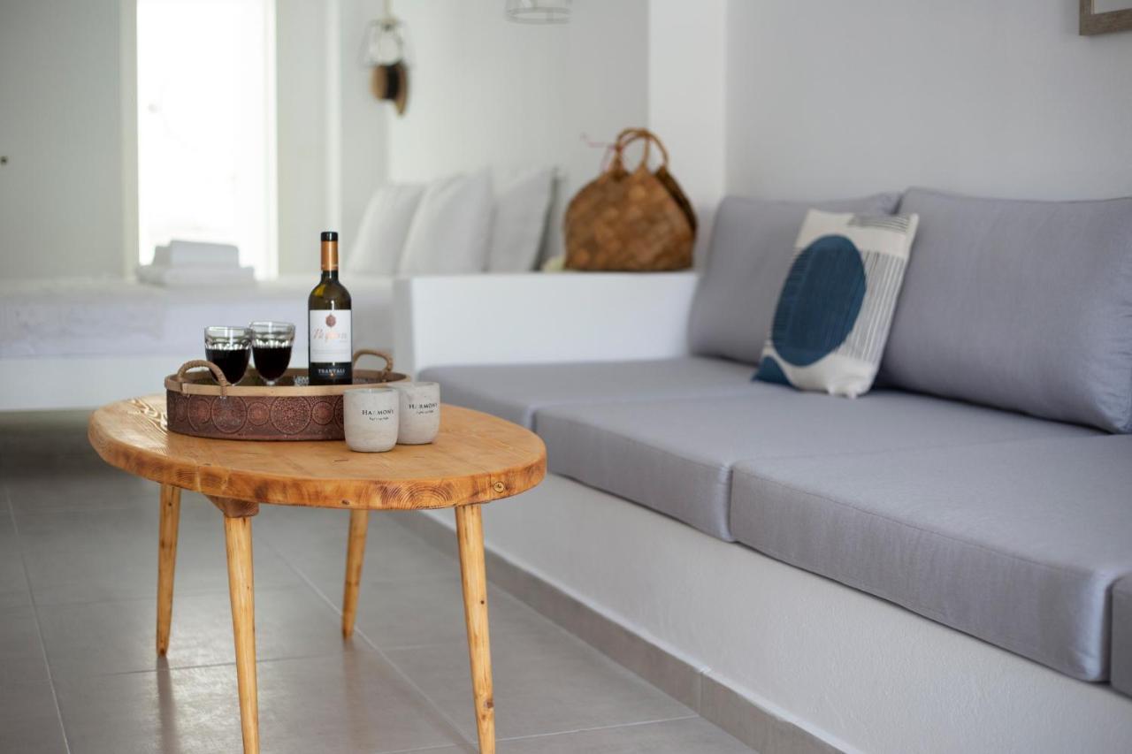 Korina'S Suites Ándros Buitenkant foto
