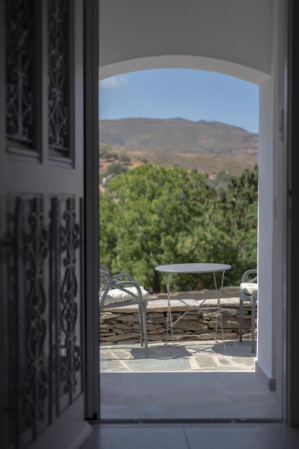 Korina'S Suites Ándros Buitenkant foto