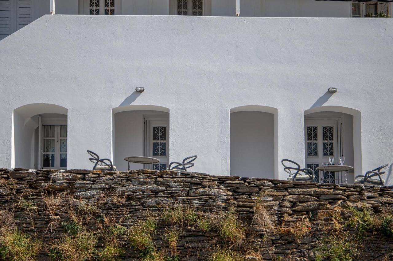 Korina'S Suites Ándros Buitenkant foto